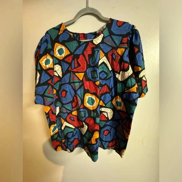 Essentials women’s shirt Vintage 90s abstract blouse fits like XXL size‎ 22W - Picture 1 of 5